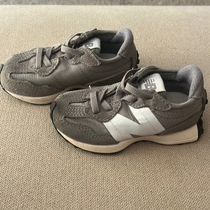 Toddler NEW BALANCE sneakers